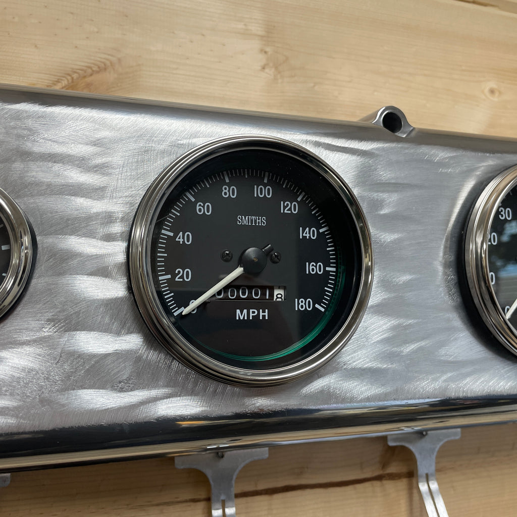 Big Block Chevy Valve Cover Coat Rack | 4-Gauge Design - Die Cast Aluminum | Polished Valve Cover & Black Gauges