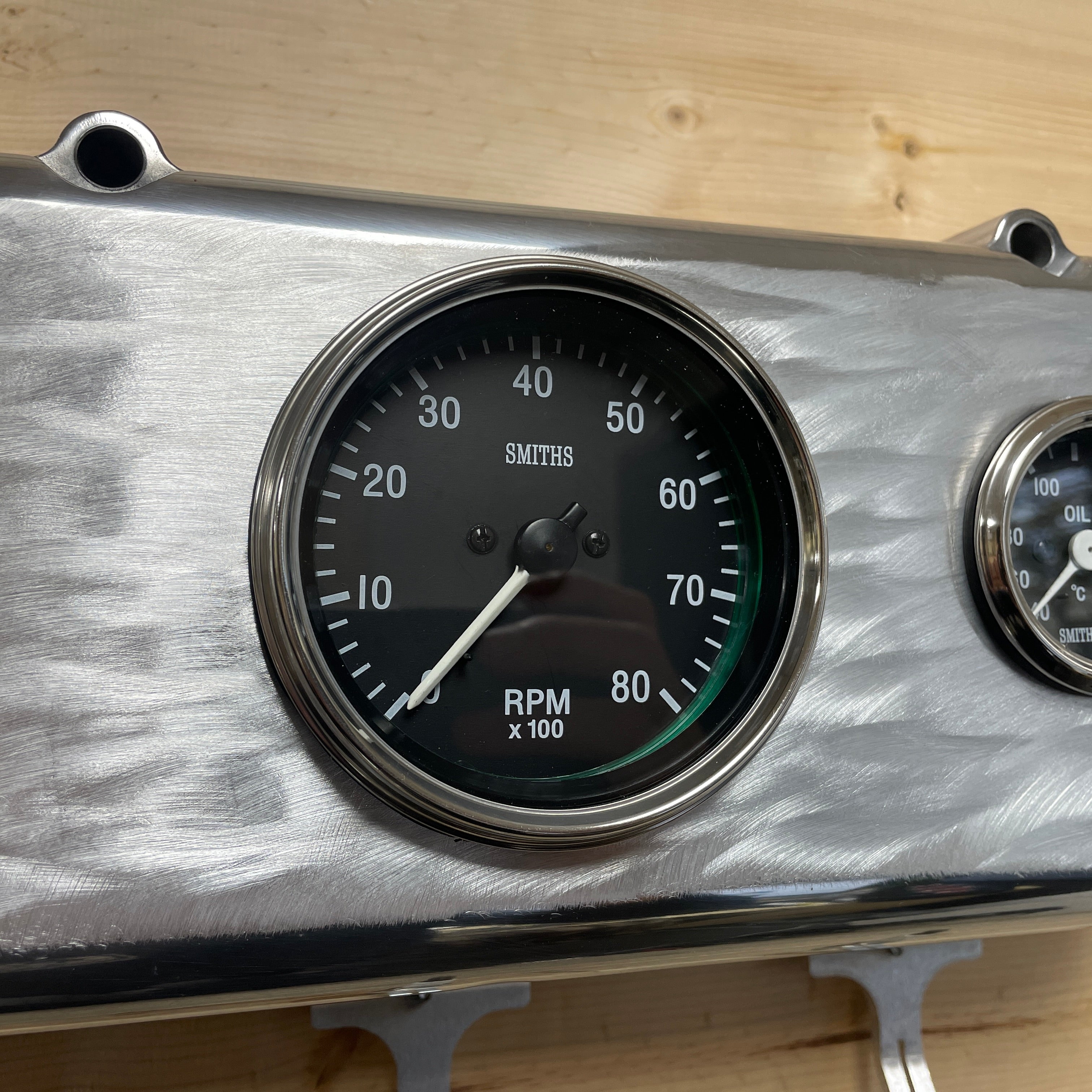 Big Block Chevy Valve Cover Coat Rack | 4-Gauge Design - Die Cast Aluminum | Polished Valve Cover & Black Gauges