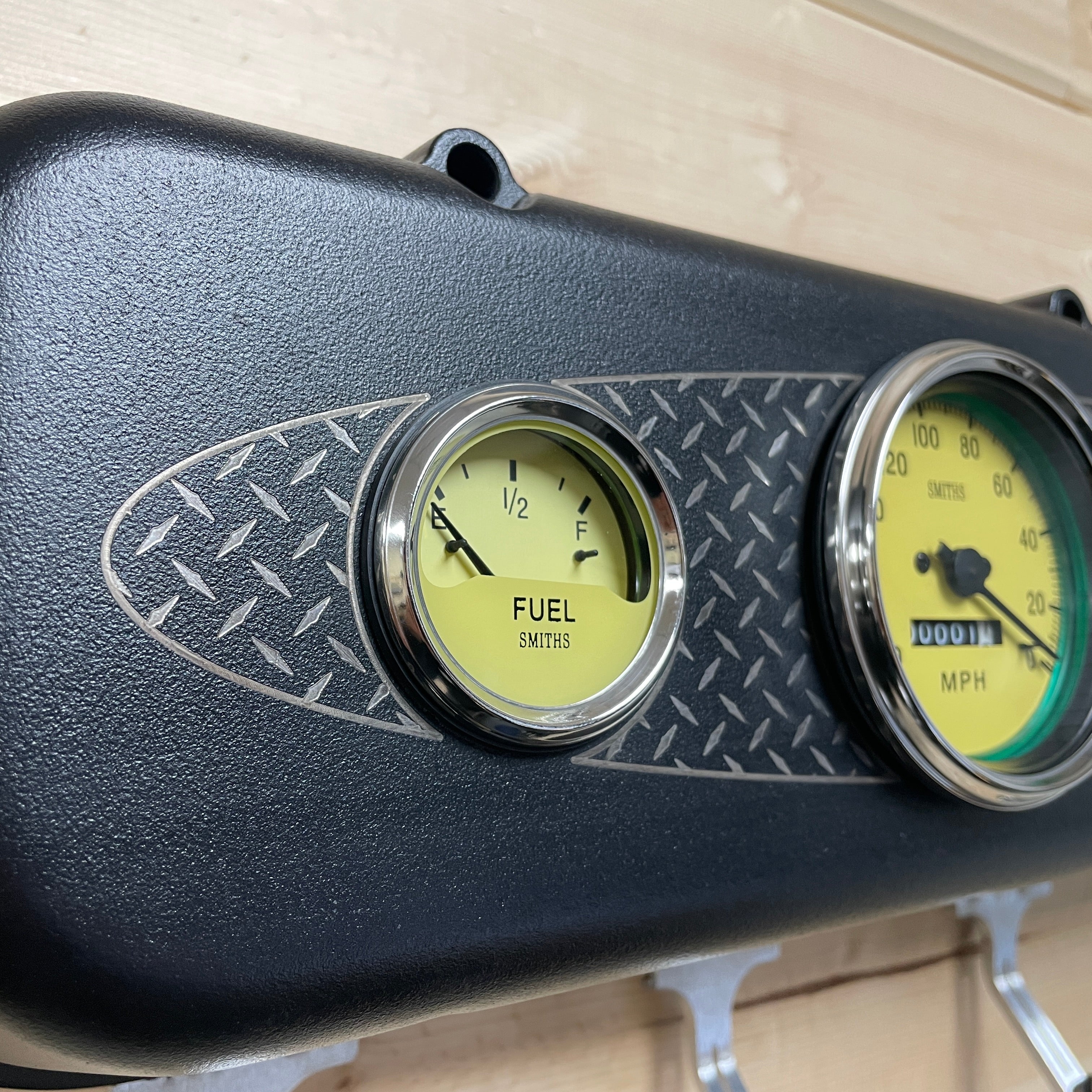 Big Block Chevy Valve Cover Coat Rack | 4-Gauge Design - Engraved - Die Cast Aluminum | Black Valve Cover & Yellow Gauges