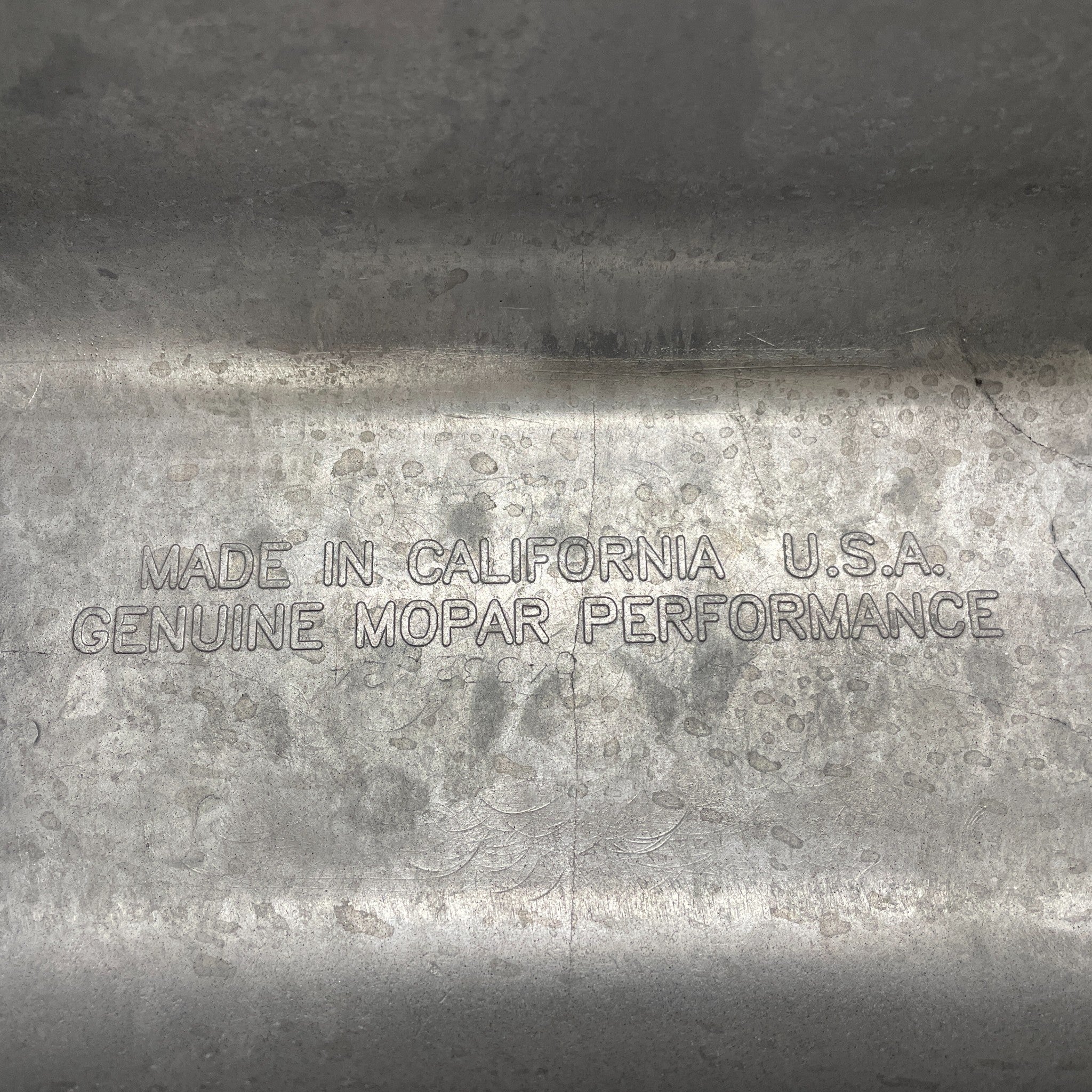 Mopar 383, 400, 400 Valve Covers | Die Cast Aluminum - Mopar Performance Logo | Black Powder Coat