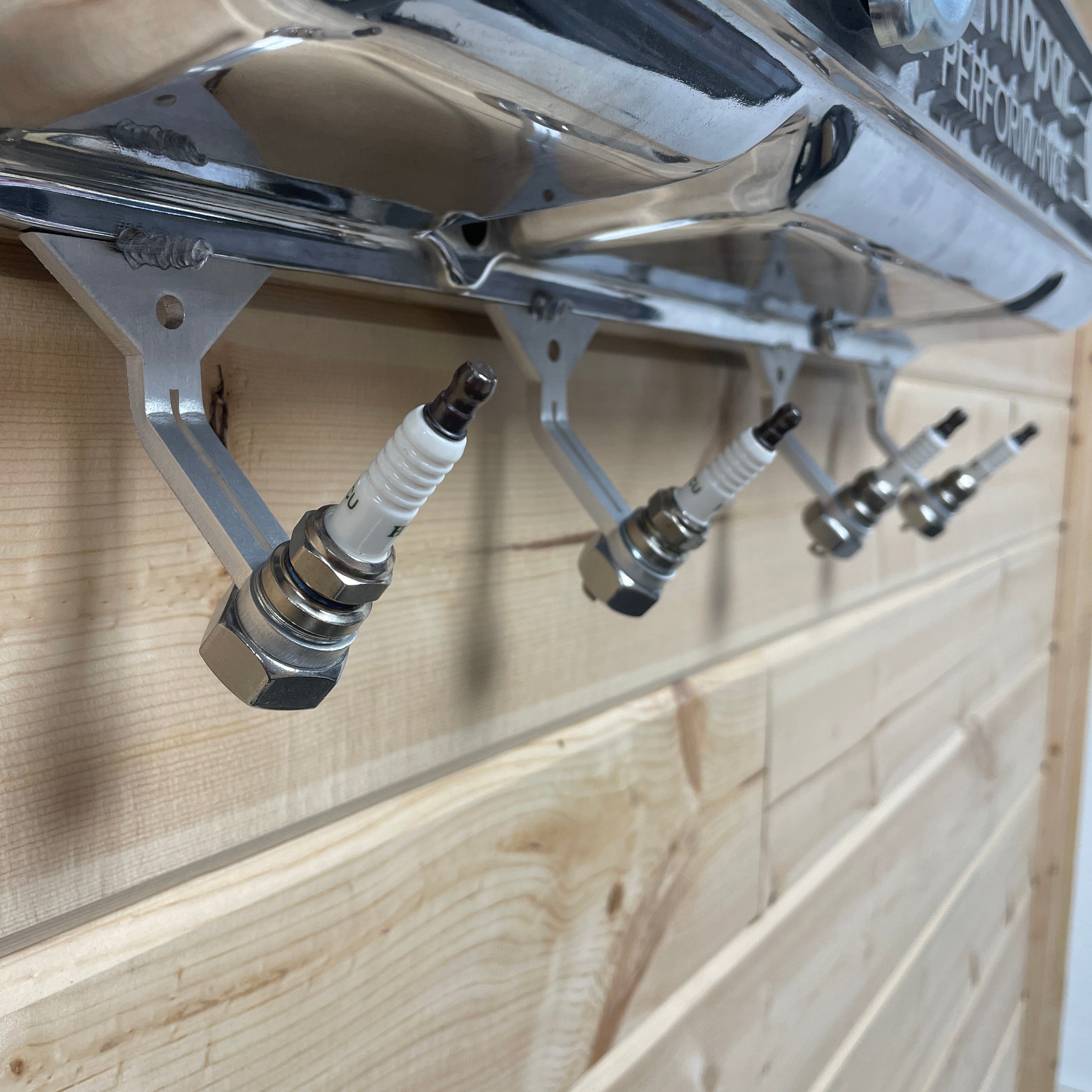 Mopar 383, 400, 440 Valve Cover Coat Rack | Die Cast Aluminum - Mopar Performance Logo | Polished Finish